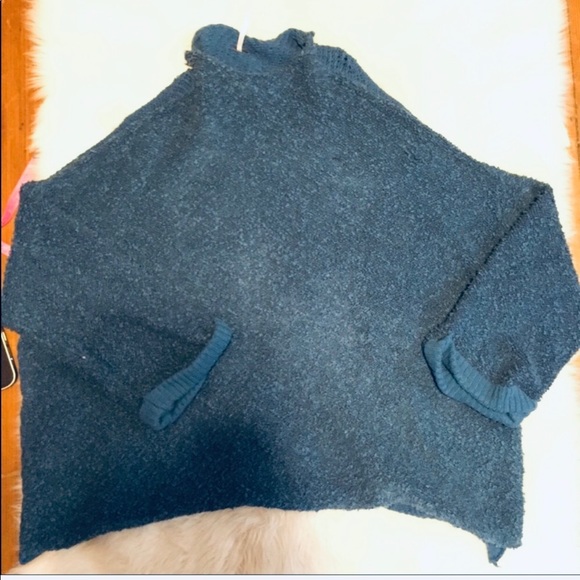 Free People sweater - Picture 4 of 5